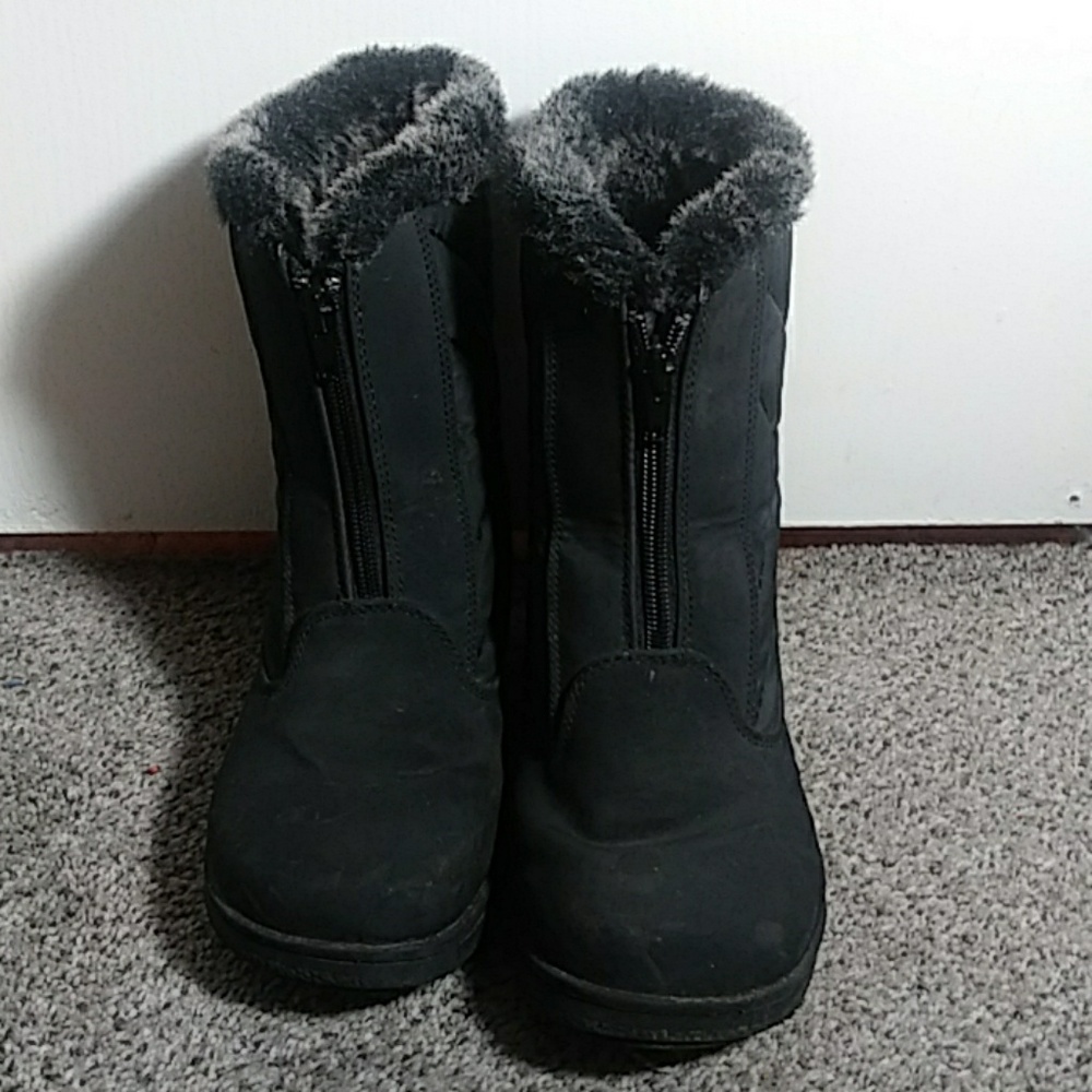 Black boots